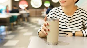 Building Customer Loyalty Using Personalized Drinkware Gift Campaigns