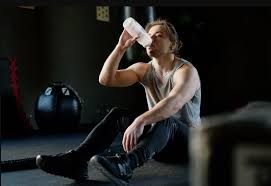 How to Choose an Electrolyte Supplement for Your Lifestyle and Fitness